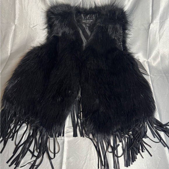 Black Faux Fur Fringe Vest - Picture 2 of 4